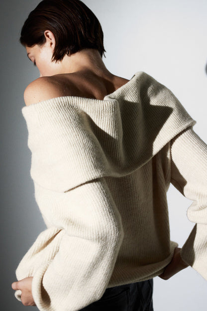 SCARLETT | KNIT OFF-SHOULDER SWEATER