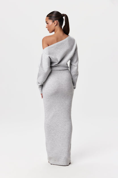 DIANA | OFF-SHOULDER SWEATER DRESS