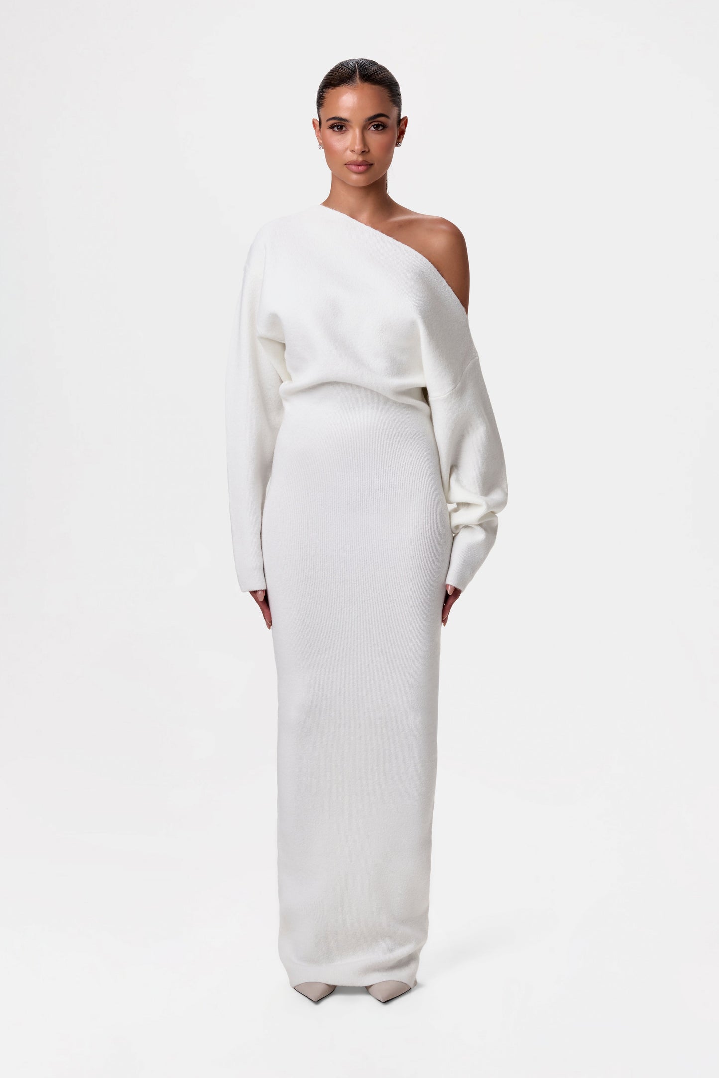 DIANA | OFF-SHOULDER SWEATER DRESS