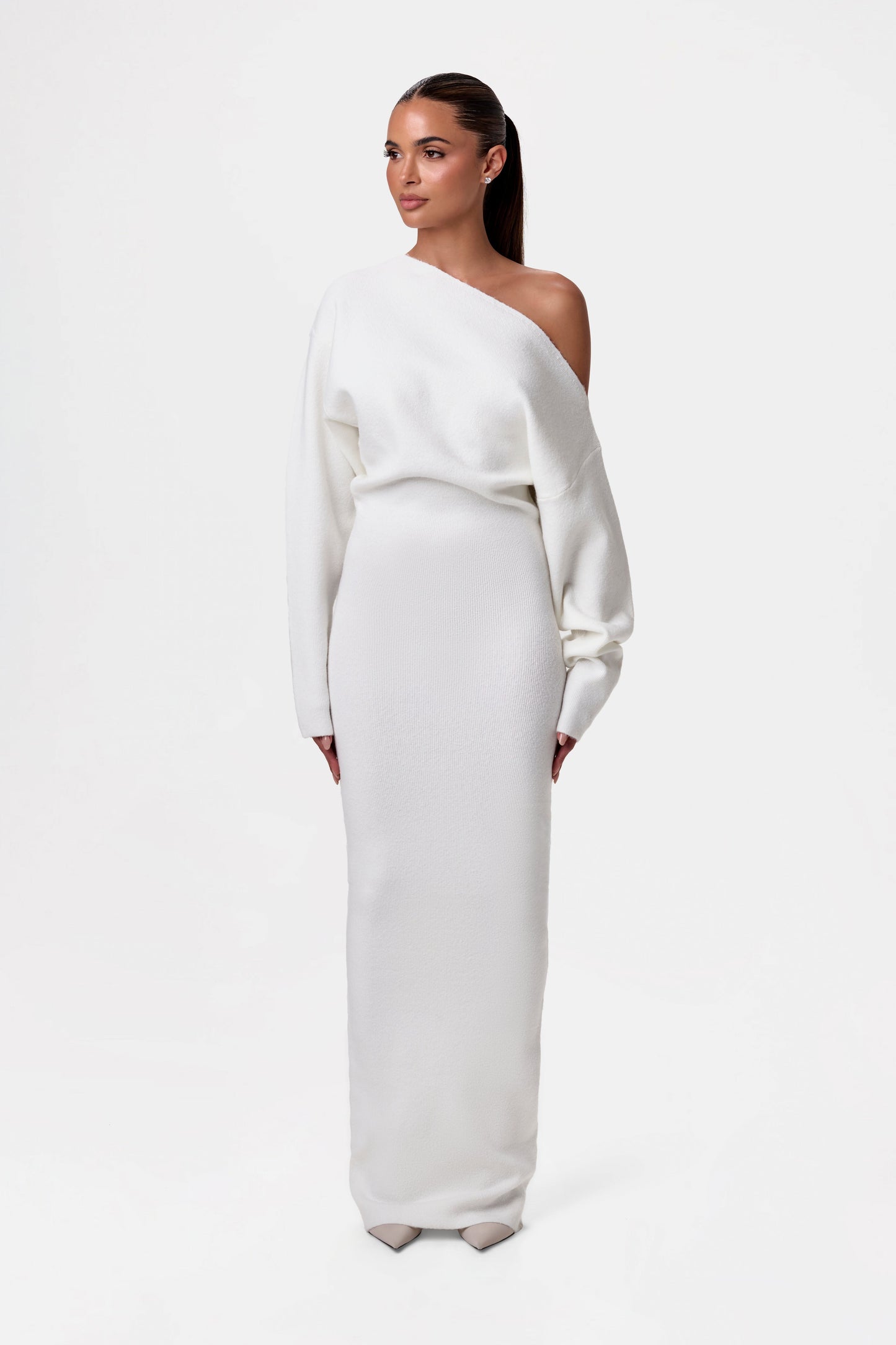 DIANA | OFF-SHOULDER SWEATER DRESS