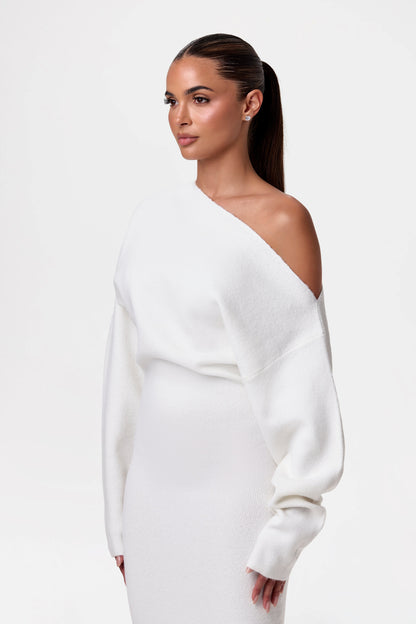 DIANA | OFF-SHOULDER SWEATER DRESS