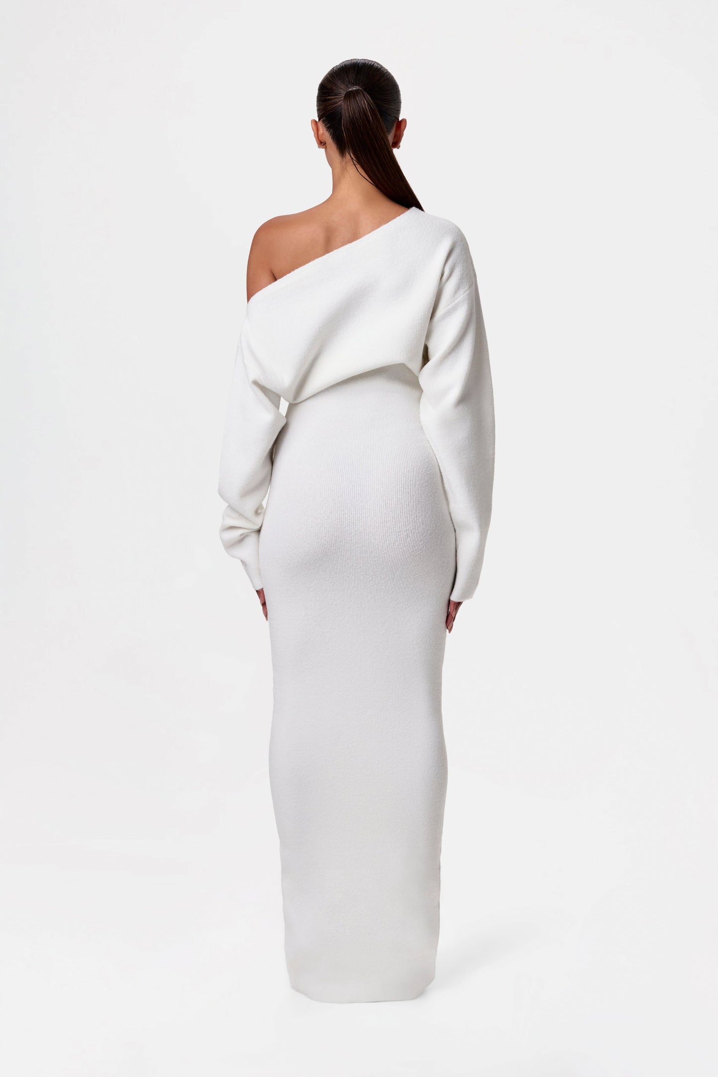 DIANA | OFF-SHOULDER SWEATER DRESS