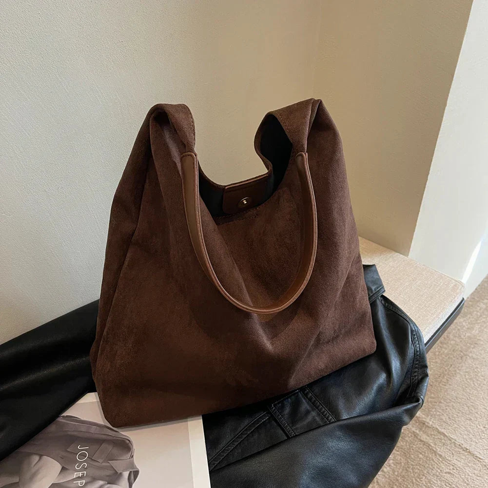 LACY | SUEDE TOTE BAG